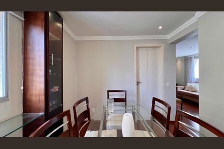 Apartamento à venda com 3 quartos, 93m² em Sion, Belo Horizonte