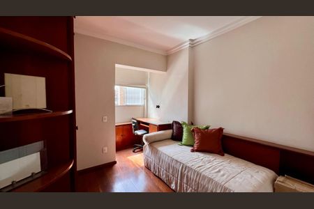 Apartamento à venda com 3 quartos, 93m² em Sion, Belo Horizonte