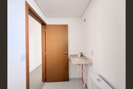 Apartamento à venda com 84m², 3 quartos e 2 vagasBanheiro Social