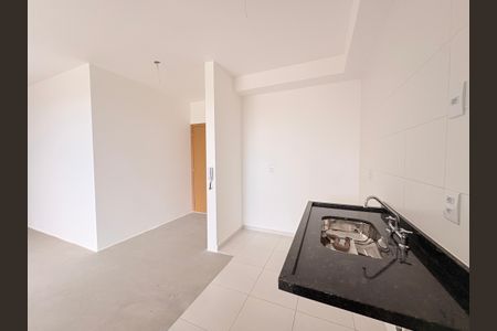 Apartamento à venda com 84m², 3 quartos e 2 vagasCozinha