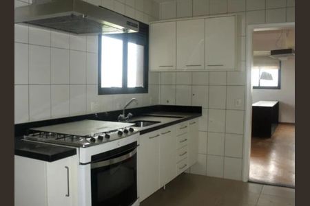 Apartamento para alugar com 4 quartos, 200m² em Vila Andrade, São Paulo
