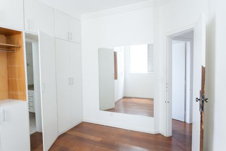 Apartamento à venda com 134m², 3 quartos e 3 vagas Apartamento à venda com 134m², 3 quartos e 3 vagassuite