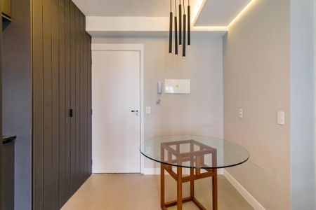 Apartamento para alugar com 1 quarto, 42m² em Cidade Jardim, São Paulo