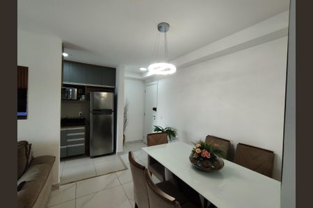 Apartamento à venda com 75m², 3 quartos e 1 vagaSala 