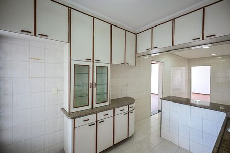 Casa à venda com 287m², 4 quartos e 2 vagasCozinha 1
