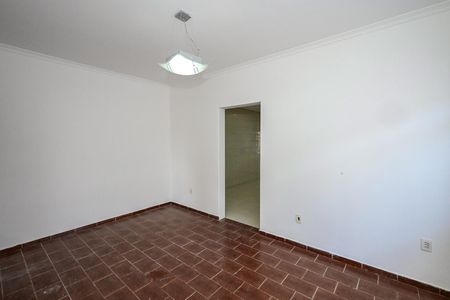 Casa à venda com 287m², 4 quartos e 2 vagasSala 1