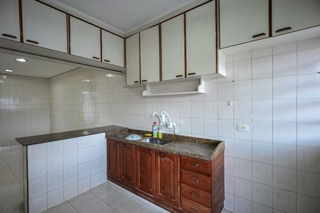Casa à venda com 287m², 4 quartos e 2 vagasCozinha 1