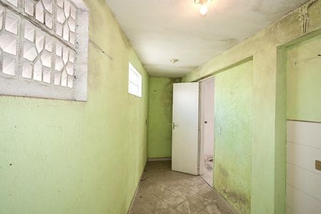 Casa à venda com 287m², 4 quartos e 2 vagasÁrea de Serviço da Edícula 