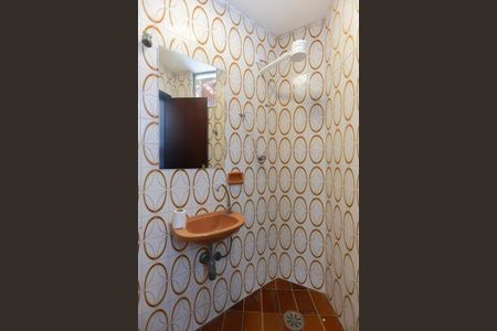 Casa para alugar com 450m², 3 quartos e 5 vagasBanheiro de serviço