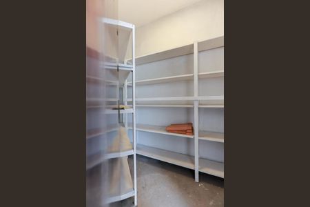 Casa para alugar com 450m², 3 quartos e 5 vagasDepósito