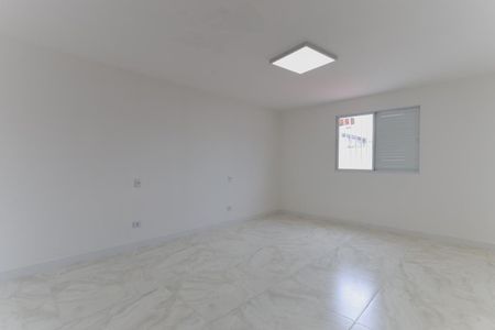 Casa para alugar com 450m², 3 quartos e 5 vagasSuíte