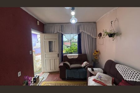 Casa à venda com 220m², 2 quartos e 1 vagaSala