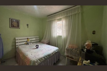 Casa à venda com 220m², 2 quartos e 1 vagaQuarto 2