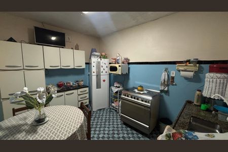 Casa à venda com 220m², 2 quartos e 1 vagaCozinha