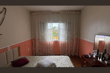 Casa à venda com 220m², 2 quartos e 1 vagaQuarto 1