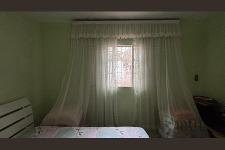 Casa à venda com 220m², 2 quartos e 1 vagaQuarto 2