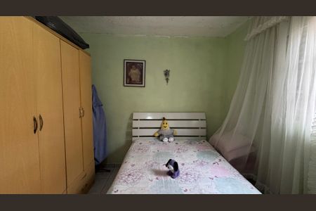 Casa à venda com 220m², 2 quartos e 1 vagaQuarto 2