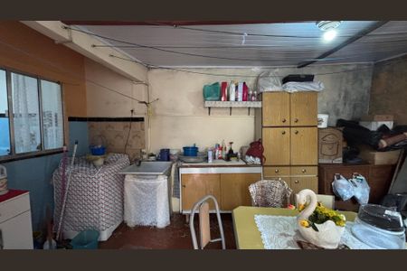 Casa à venda com 220m², 2 quartos e 1 vagaÁrea de Serviço