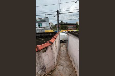 Casa à venda com 220m², 2 quartos e 1 vagaQuintal