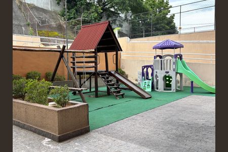 Apartamento para alugar com 59m², 2 quartos e 1 vaga Apartamento para alugar com 59m², 2 quartos e 1 vagaÁrea comum - Playground
