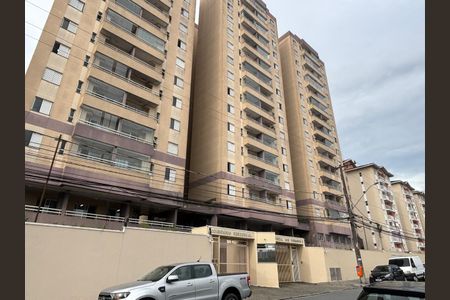 Apartamento para alugar com 59m², 2 quartos e 1 vaga Apartamento para alugar com 59m², 2 quartos e 1 vagaFachada