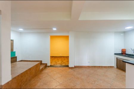 Sala de casa para alugar com 2 quartos, 60m² em Vila Zulmira, São Paulo