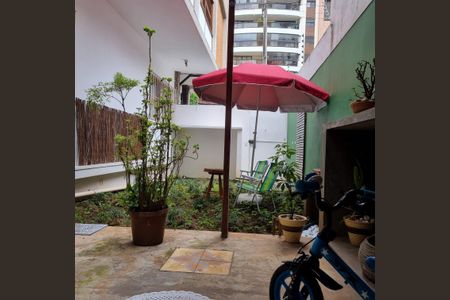 Apartamento à venda com 147m², 3 quartos e 1 vaga Apartamento à venda com 147m², 3 quartos e 1 vagaÁrea externa