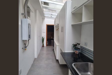 Apartamento à venda com 147m², 3 quartos e 1 vaga Apartamento à venda com 147m², 3 quartos e 1 vagaÁrea de serviço