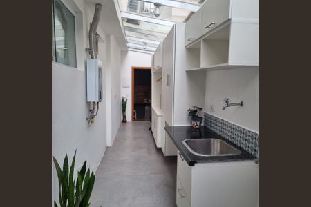 Apartamento à venda com 147m², 3 quartos e 1 vaga Apartamento à venda com 147m², 3 quartos e 1 vagaÁrea de serviço