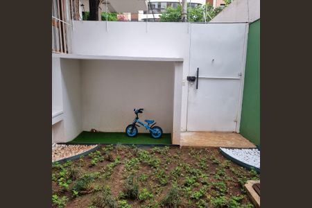 Apartamento à venda com 147m², 3 quartos e 1 vaga Apartamento à venda com 147m², 3 quartos e 1 vagaÁrea externa