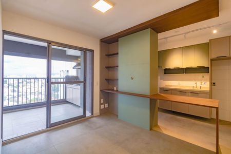 Apartamento para alugar com 3 quartos, 82m² em Vila Santa Catarina, São Paulo