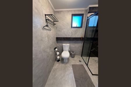 Banheiro de apartamento para alugar com 1 quarto, 34m² em Butantã, São Paulo
