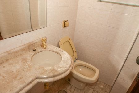 Apartamento para alugar com 108m², 3 quartos e 1 vagaLavabo