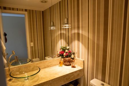 Apartamento à venda com 136m², 4 quartos e 3 vagasBanheiro