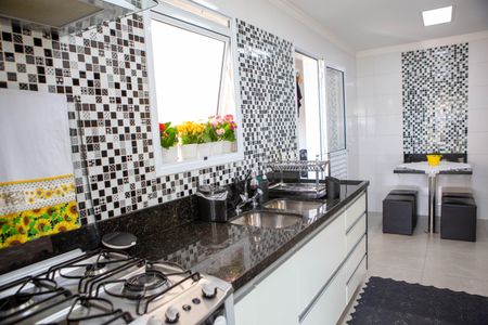 Apartamento à venda com 136m², 4 quartos e 3 vagasCozinha