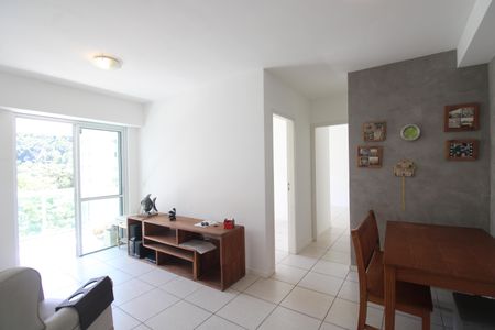Apartamento à venda com 66m², 2 quartos e 1 vagaSala