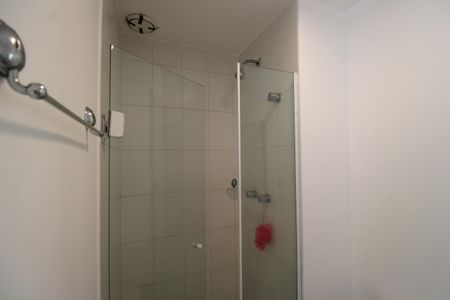 Apartamento à venda com 66m², 2 quartos e 1 vagaBanheiro social