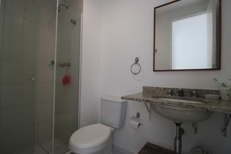 Apartamento à venda com 66m², 2 quartos e 1 vagaBanheiro social