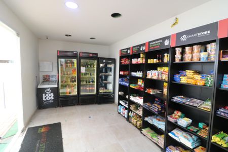 Apartamento para alugar com 48m², 2 quartos e 1 vagaMini Mercado