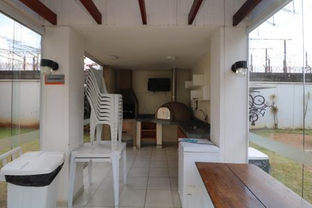 Apartamento para alugar com 48m², 2 quartos e 1 vagaÁrea comum - Churrasqueira