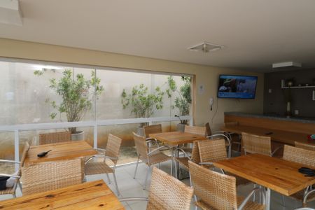 Apartamento para alugar com 48m², 2 quartos e 1 vagaÁrea comum - Salão de festas