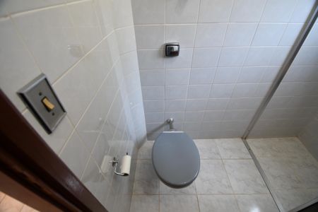 Casa à venda com 127m², 3 quartos e 4 vagasBanheiro