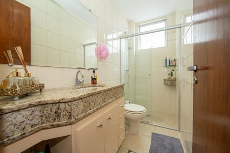 Apartamento à venda com 130m², 2 quartos e 2 vagasBANHEIRO1