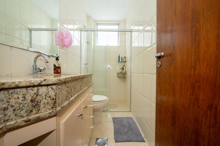 Apartamento à venda com 130m², 2 quartos e 2 vagasBANHEIRO1