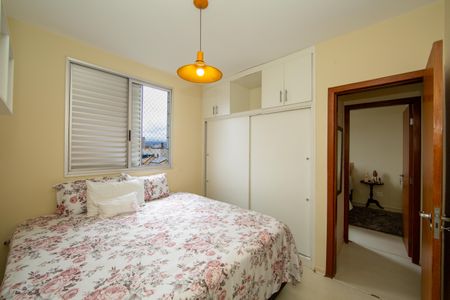 Apartamento à venda com 130m², 2 quartos e 2 vagasQUARTO1