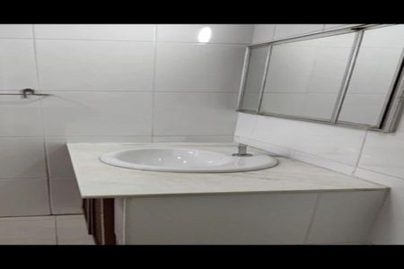 Casa para alugar com 5 quartos, 244m² em Olímpico, São Caetano do Sul