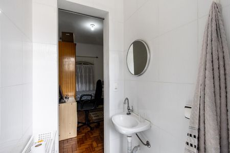 Casa para alugar com 252m², 5 quartos e 3 vagas Casa para alugar com 252m², 5 quartos e 3 vagasQuarto 2 - Banheiro da Suíte