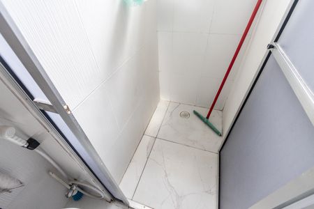 Casa para alugar com 252m², 5 quartos e 3 vagas Casa para alugar com 252m², 5 quartos e 3 vagasQuarto 2 - Banheiro da Suíte