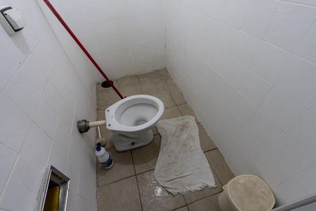 Casa para alugar com 252m², 5 quartos e 3 vagas Casa para alugar com 252m², 5 quartos e 3 vagasQuarto 3 - Banheiro da Edícula