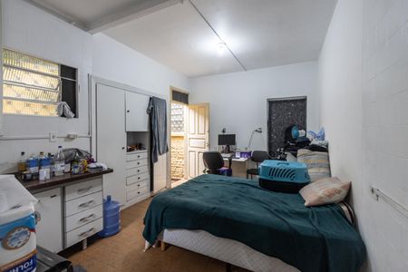 Casa para alugar com 252m², 5 quartos e 3 vagas Casa para alugar com 252m², 5 quartos e 3 vagasQuarto 3 - Edícula